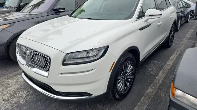 2023 Lincoln Nautilus Standard