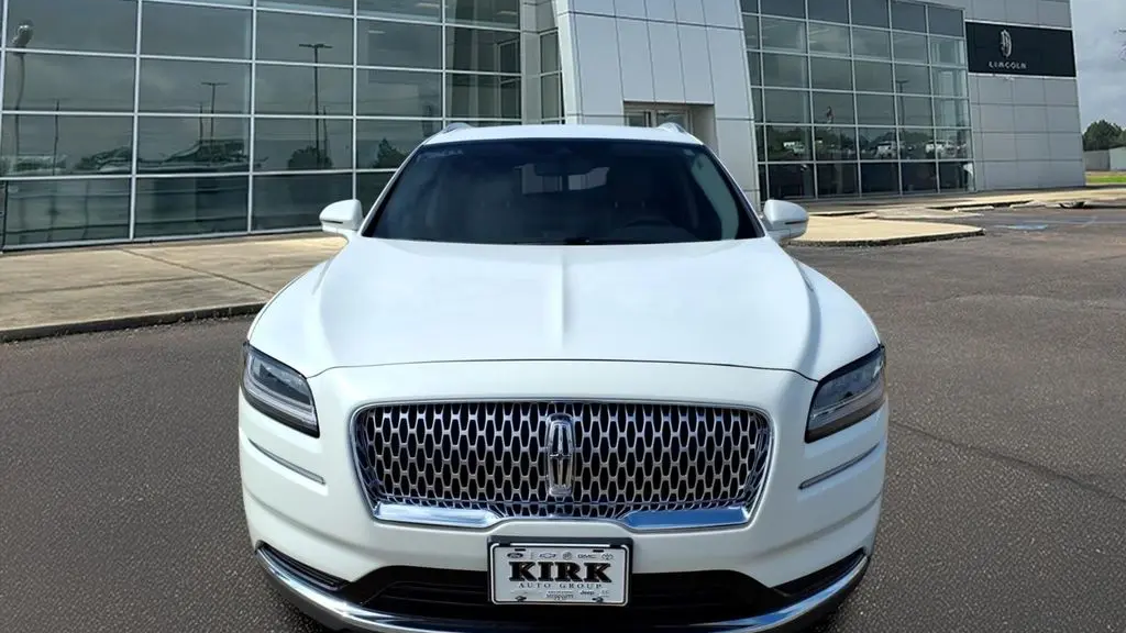 2023 Lincoln Nautilus Standard