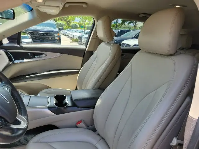 2018 Lincoln MKX - $15,590