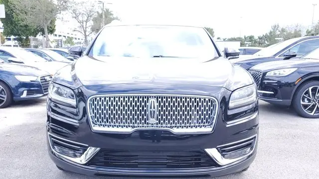 2019 Lincoln Nautilus Select
