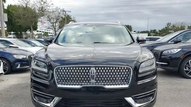 2019 Lincoln Nautilus Select