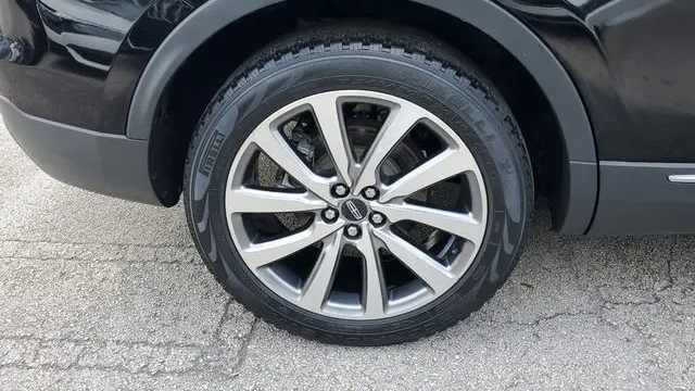 2019 Lincoln Nautilus Select