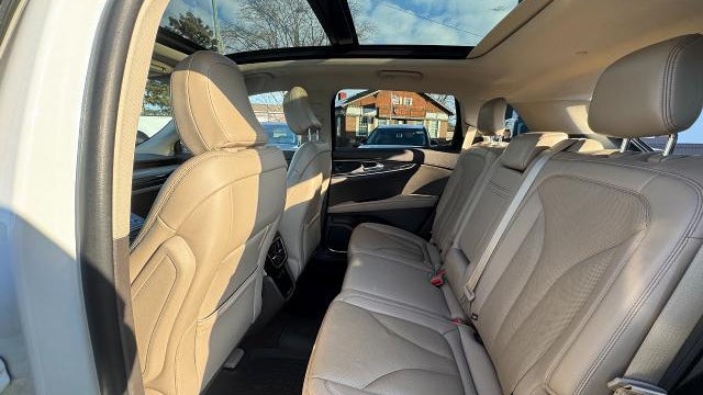 2021 Lincoln Nautilus Reserve