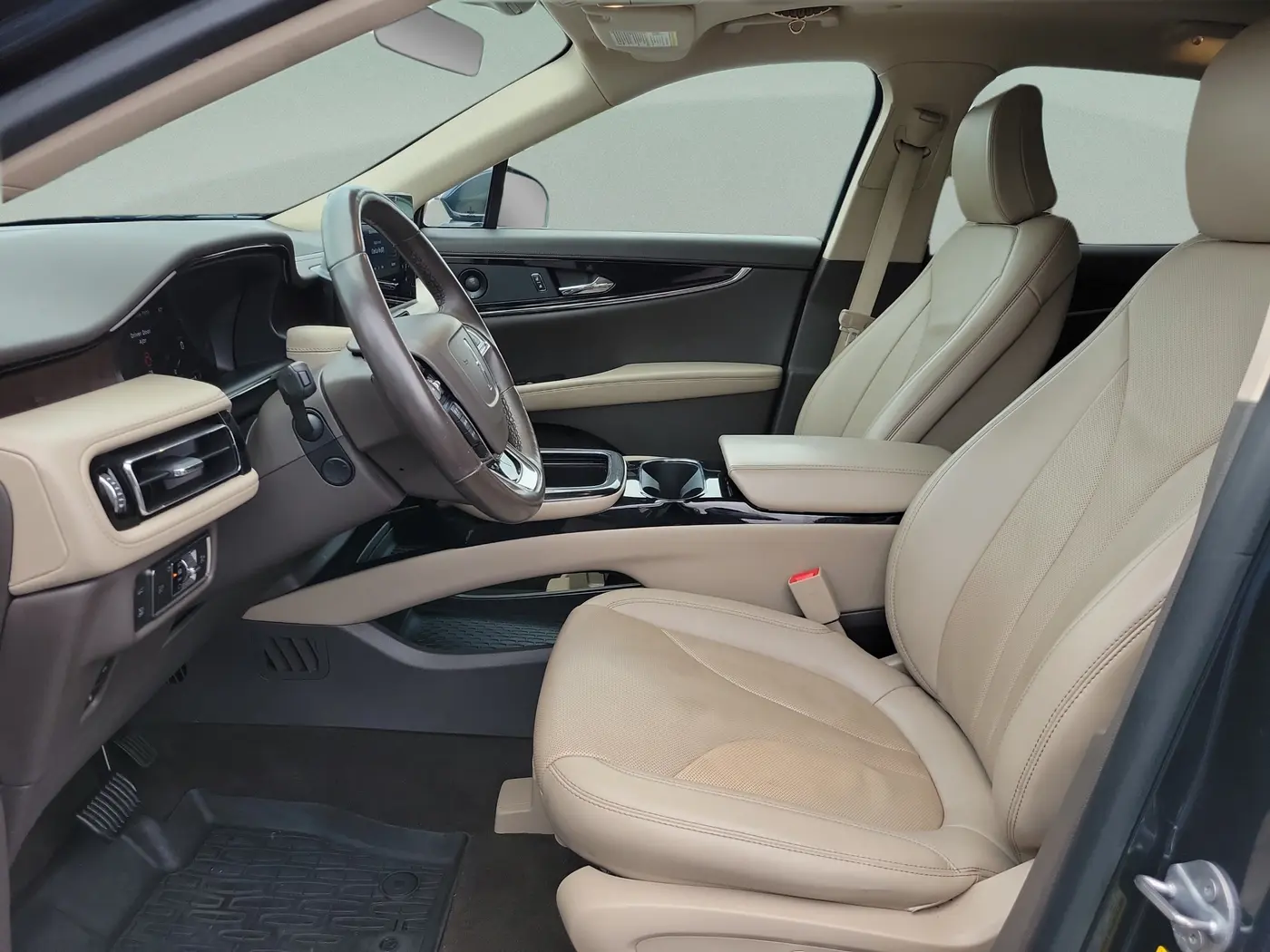 2022 Lincoln Nautilus - $21,947