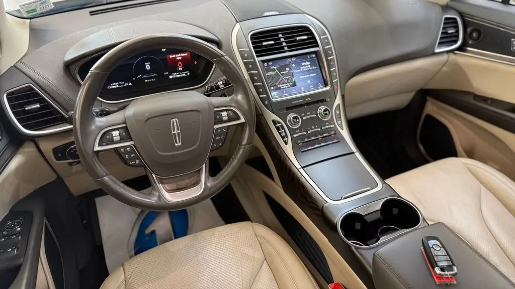 2020 Lincoln Nautilus Reserve