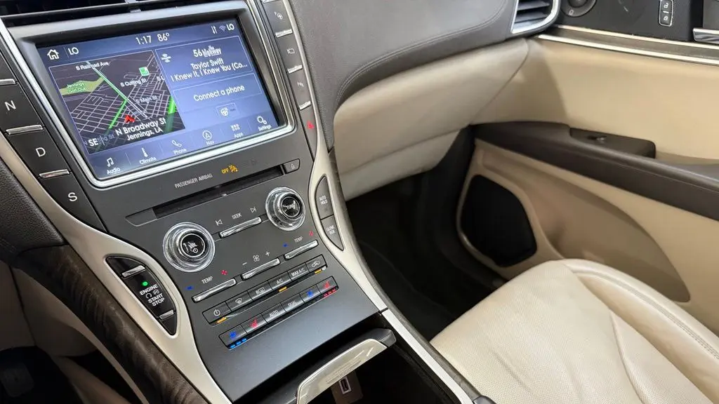 2020 Lincoln Nautilus Reserve
