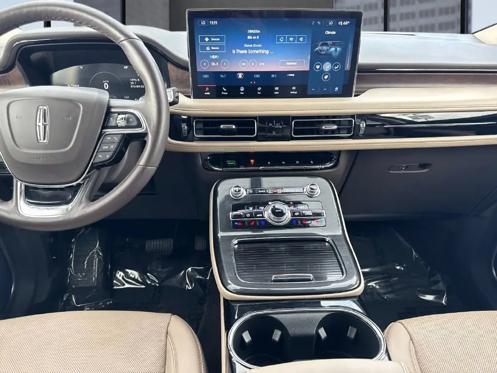 2023 Lincoln Nautilus - $35,995