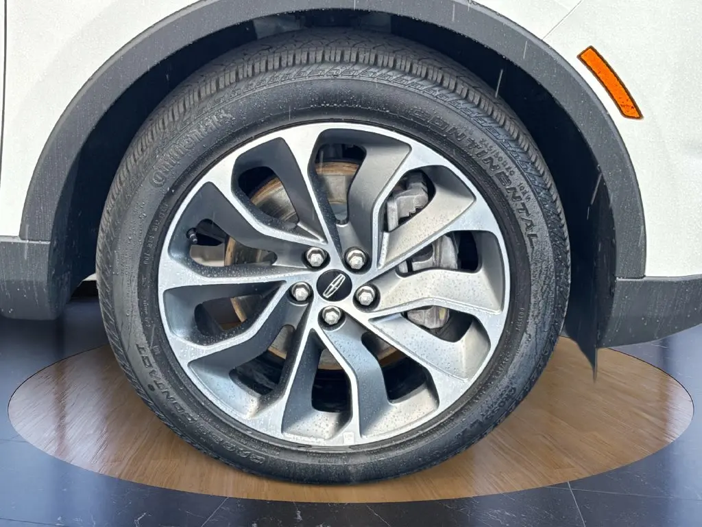 2023 Lincoln Nautilus - $35,995