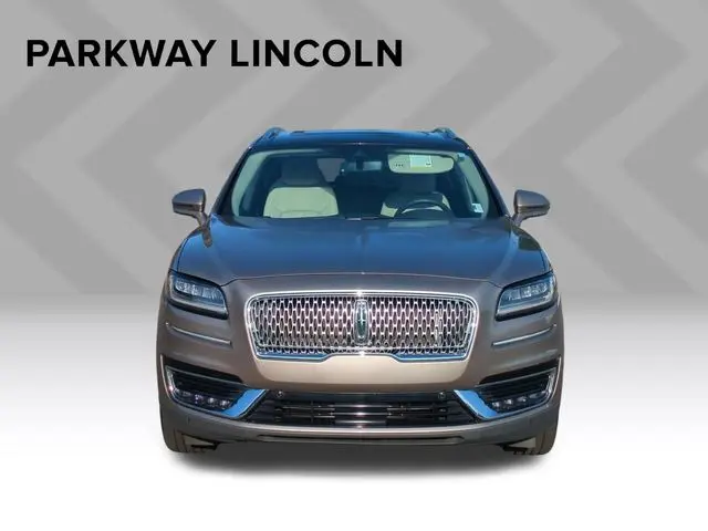 2020 Lincoln Nautilus - $18,499