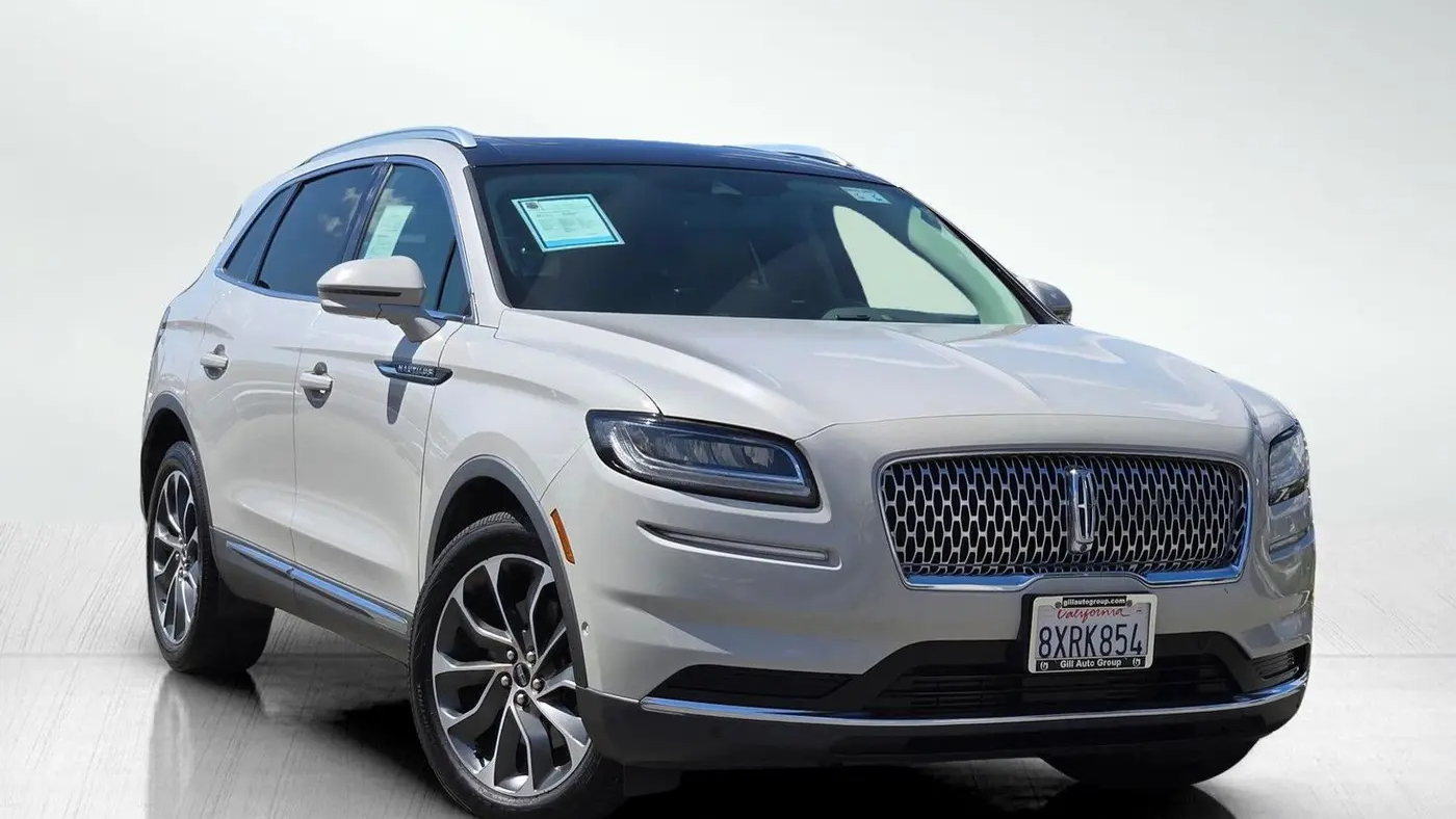 Preowned 2021 Lincoln Nautilus Reserve for Sale