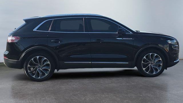 2021 Lincoln Nautilus Reserve