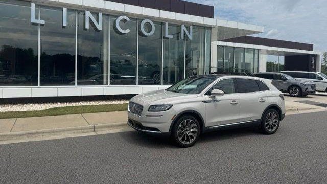 Preowned 2022 Lincoln Nautilus Reserve for Sale