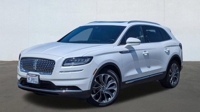 Preowned 2023 Lincoln Nautilus Reserve for Sale