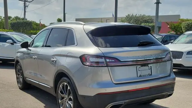 2021 Lincoln Nautilus Reserve