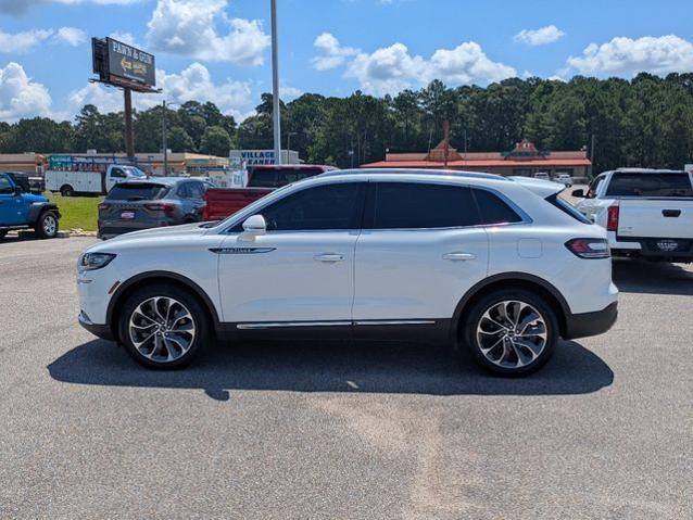 2022 Lincoln Nautilus - $23,377