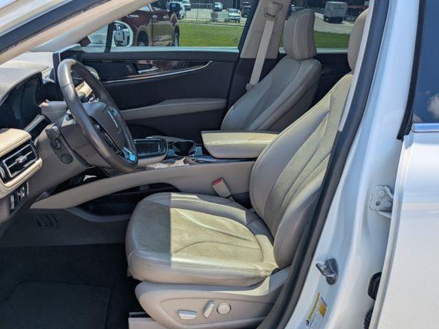 2022 Lincoln Nautilus - $23,377