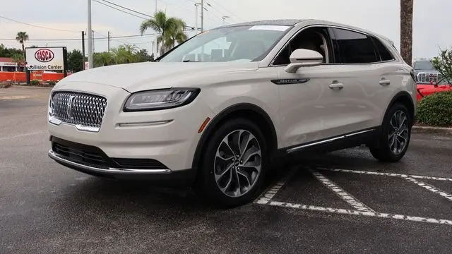 2022 Lincoln Nautilus Reserve
