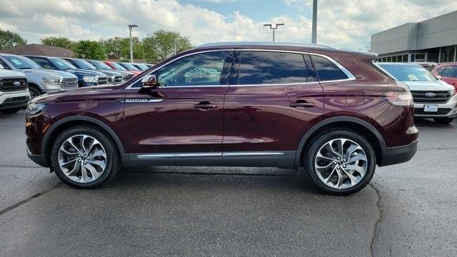 2023 Lincoln Nautilus Reserve