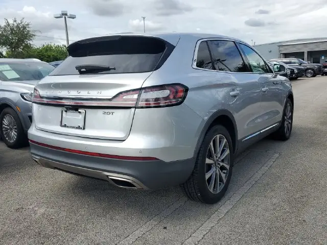 2019 Lincoln Nautilus - $18,590