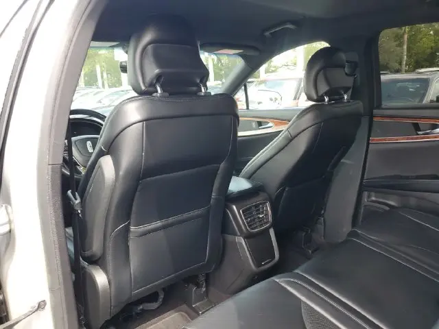 2019 Lincoln Nautilus - $18,590