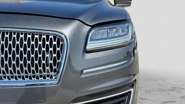 2019 Lincoln Nautilus Select
