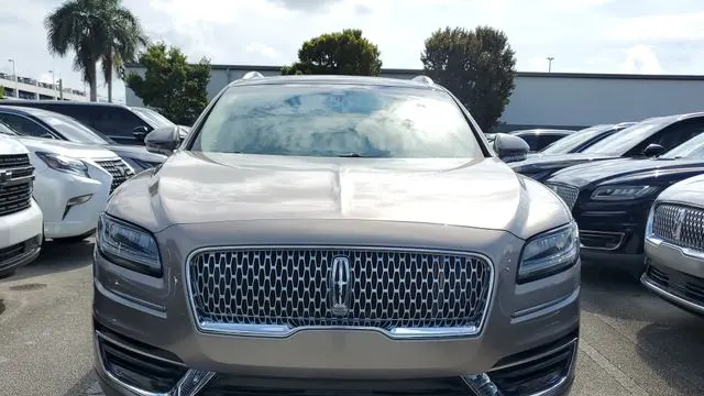 2020 Lincoln Nautilus Reserve