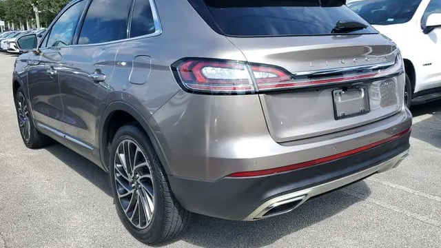 2020 Lincoln Nautilus Reserve