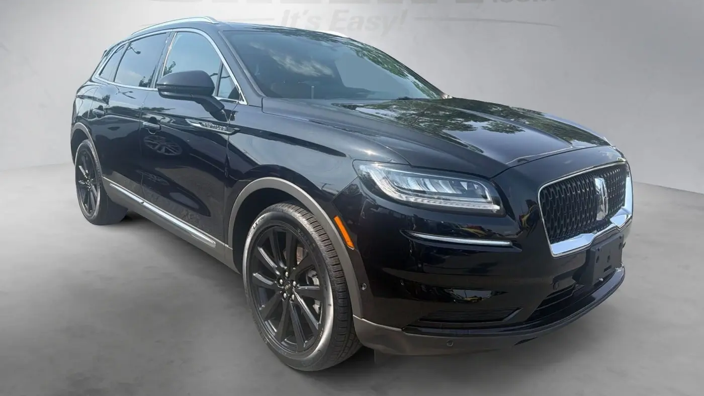 Preowned 2023 Lincoln Nautilus Reserve for Sale