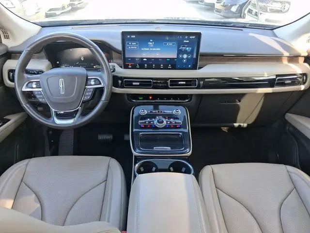 2023 Lincoln Nautilus - $33,490