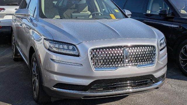 Preowned 2023 Lincoln Nautilus Reserve for Sale