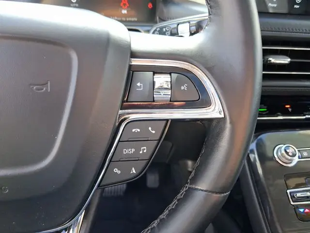 2023 Lincoln Nautilus - $32,990