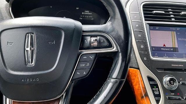 2020 Lincoln Nautilus Reserve