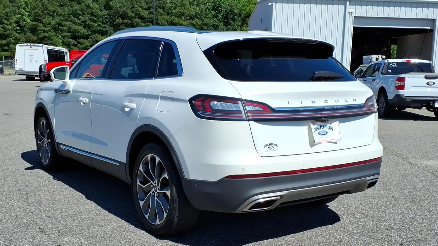 2022 Lincoln Nautilus Reserve