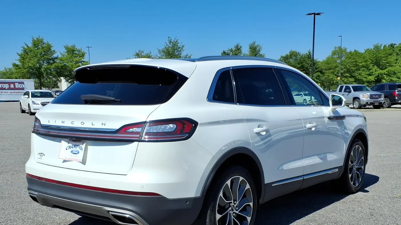2022 Lincoln Nautilus Reserve