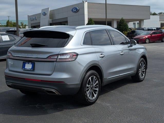 2022 Lincoln Nautilus - $28,395