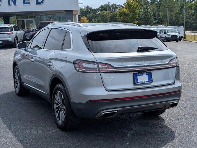 2022 Lincoln Nautilus - $28,395