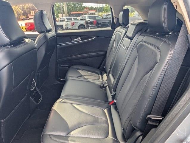 2022 Lincoln Nautilus - $28,395