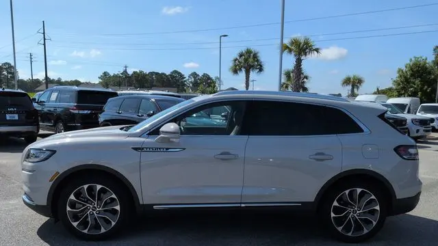 2023 Lincoln Nautilus Reserve