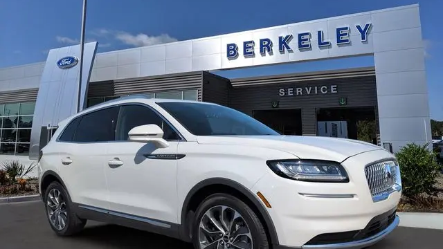 Preowned 2023 Lincoln Nautilus Reserve for Sale