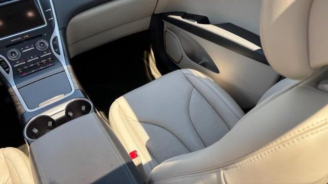 2019 Lincoln Nautilus Select