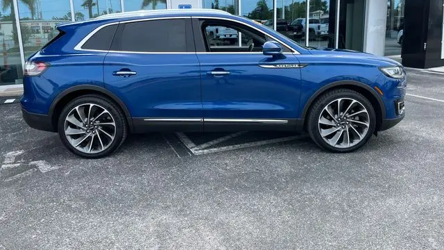 2020 Lincoln Nautilus Reserve