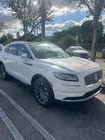 2022 Nautilus Thumbnail 2