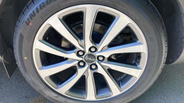 2019 Lincoln Nautilus Select