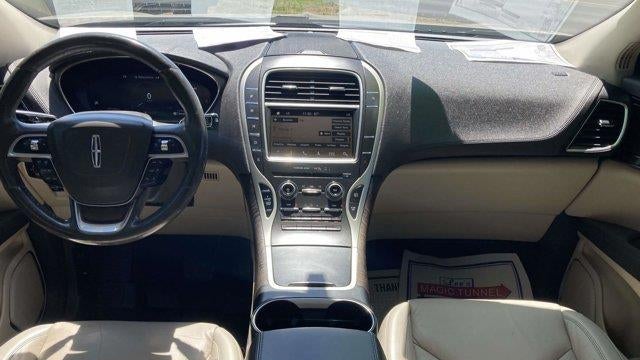 2019 Lincoln Nautilus Select