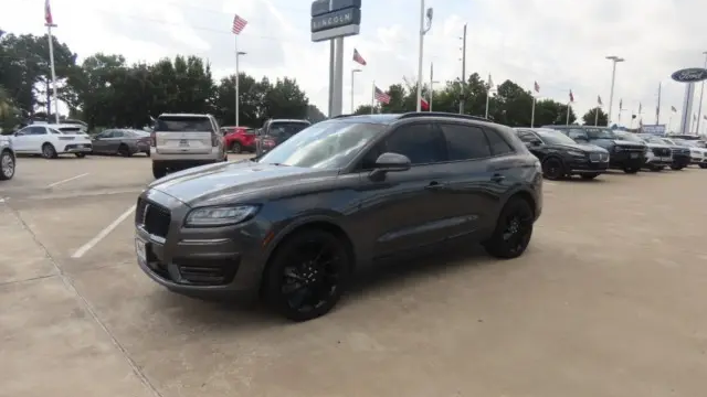 2020 Lincoln Nautilus Reserve
