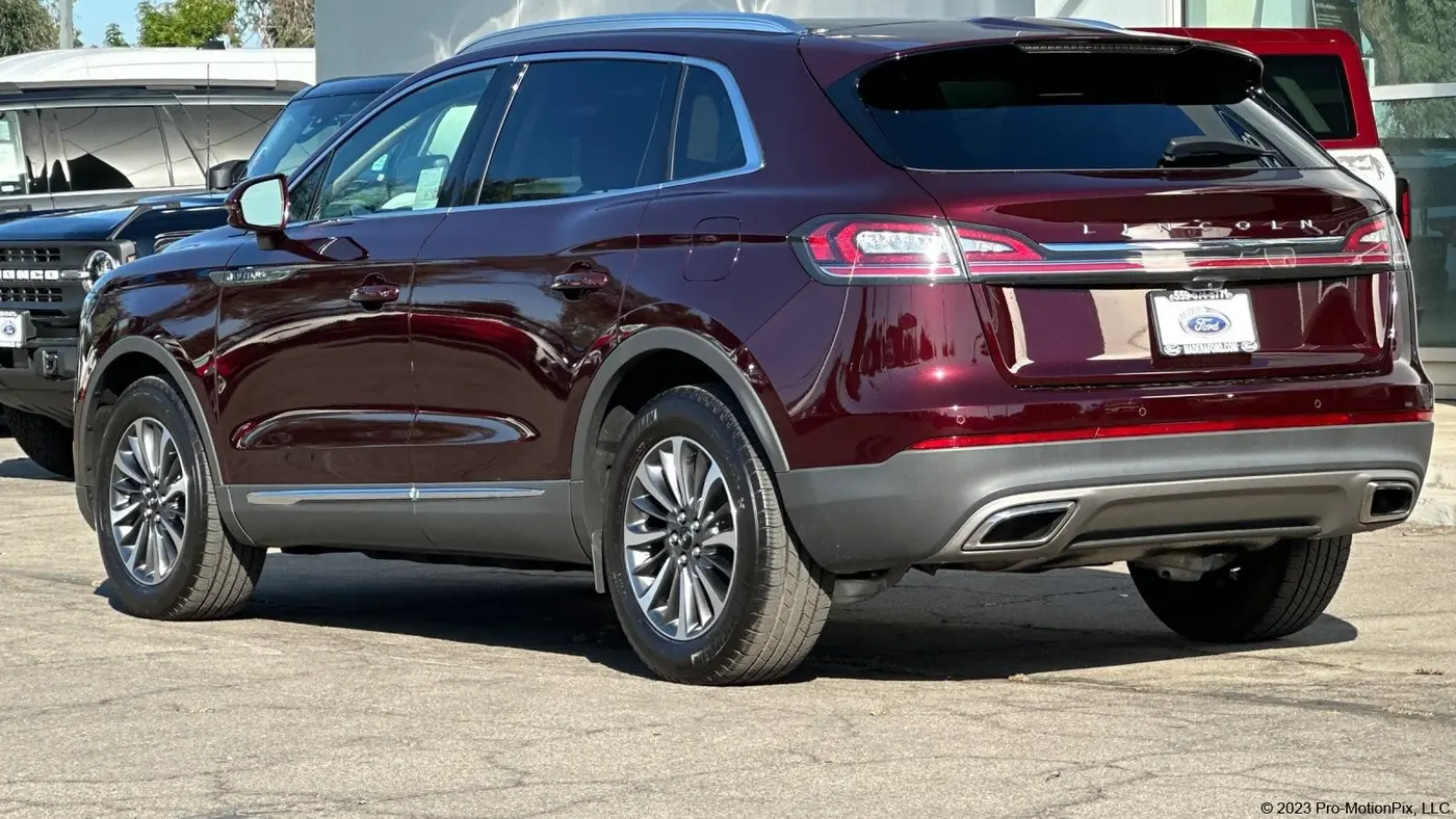 2022 Lincoln Nautilus Reserve