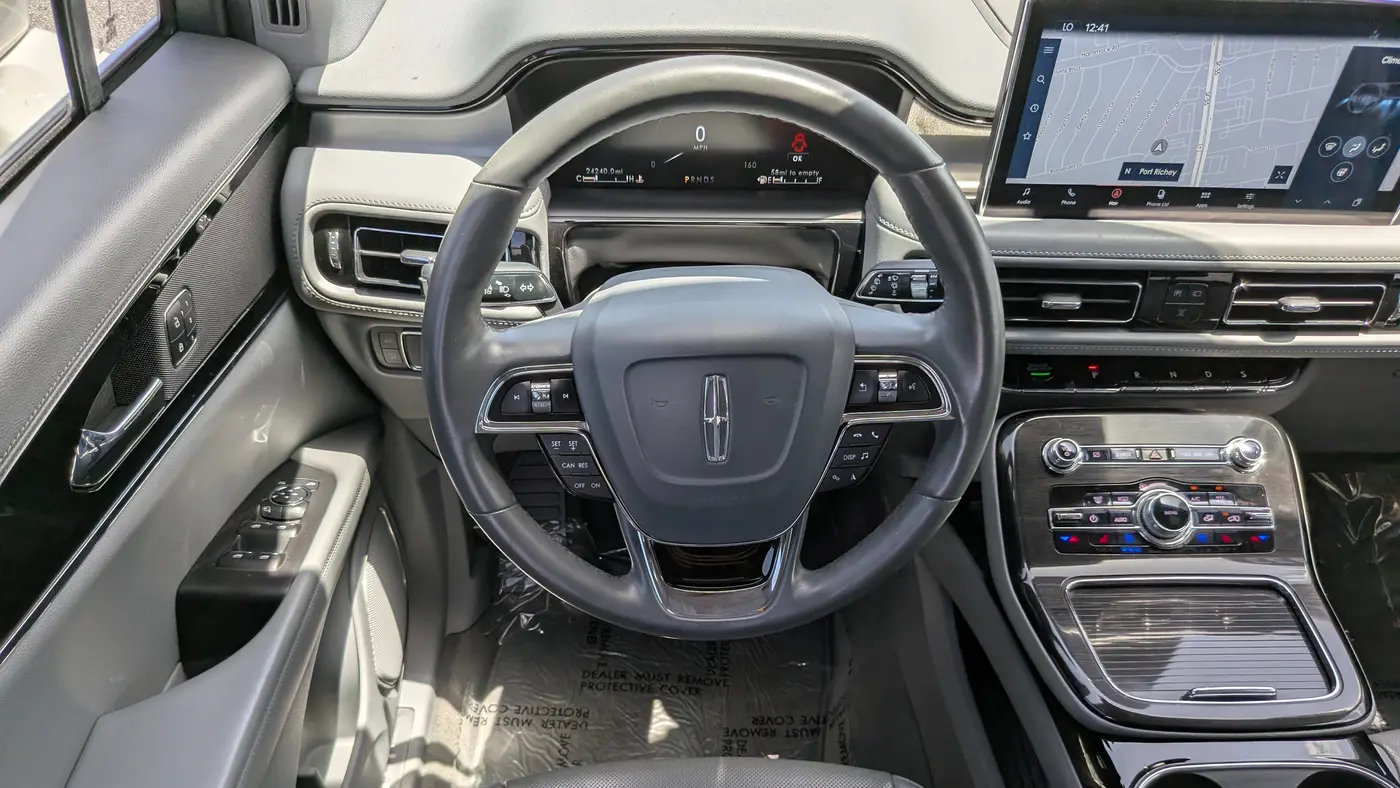 2023 Lincoln Nautilus Reserve