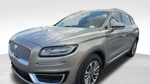 2019 Lincoln Nautilus Select