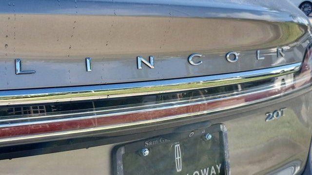 2020 Lincoln Nautilus Reserve