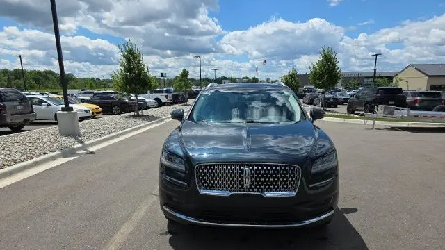 2021 Lincoln Nautilus Reserve
